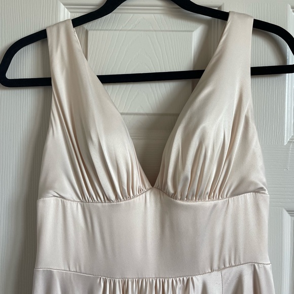 Beige prom evening dress - Picture 3 of 14